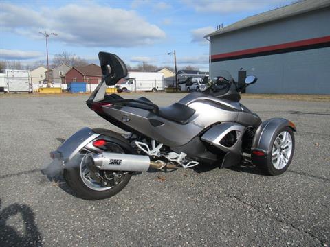 2013 Can-Am Spyder® RS SE5 in Springfield, Massachusetts - Photo 3
