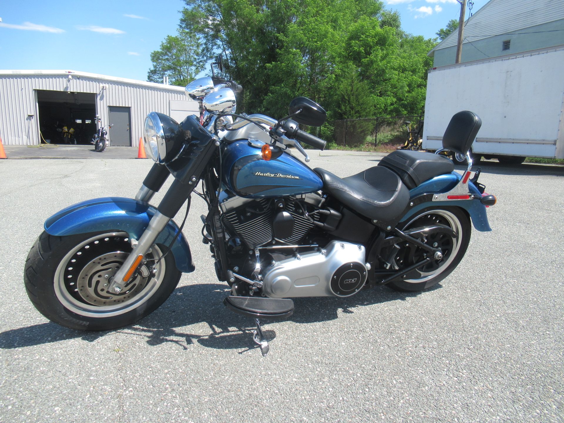 2014 Harley-Davidson Fat Boy® Lo in Springfield, Massachusetts - Photo 5