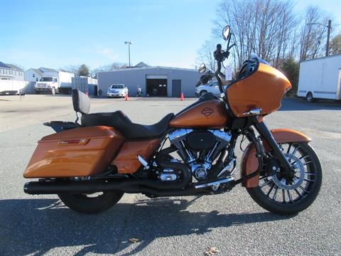 2015 Harley-Davidson Road Glide® Special in Springfield, Massachusetts - Photo 1