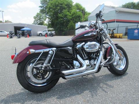 2015 Harley-Davidson 1200 Custom in Springfield, Massachusetts - Photo 2