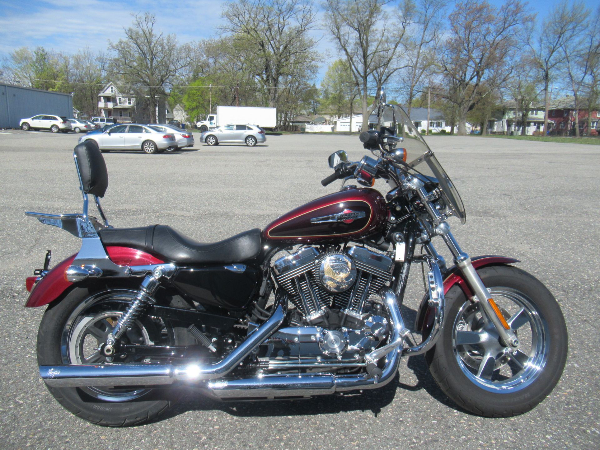 2015 Harley-Davidson 1200 Custom in Springfield, Massachusetts - Photo 1