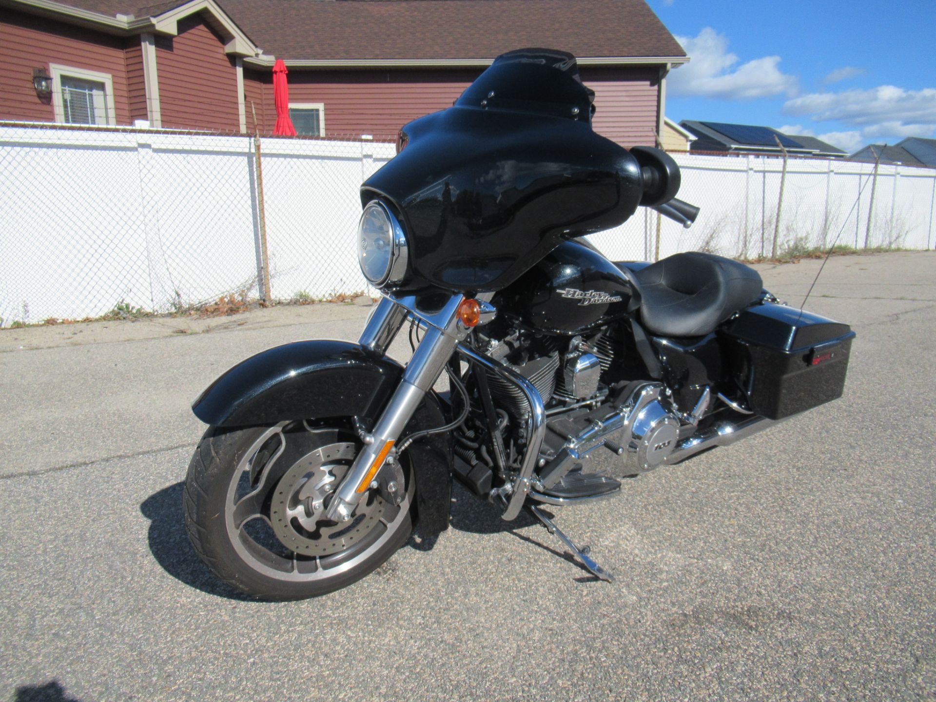 2013 Harley-Davidson Street Glide® in Springfield, Massachusetts - Photo 5