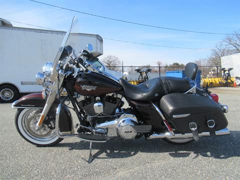 2011 Harley-Davidson Road King® Classic in Springfield, Massachusetts - Photo 5