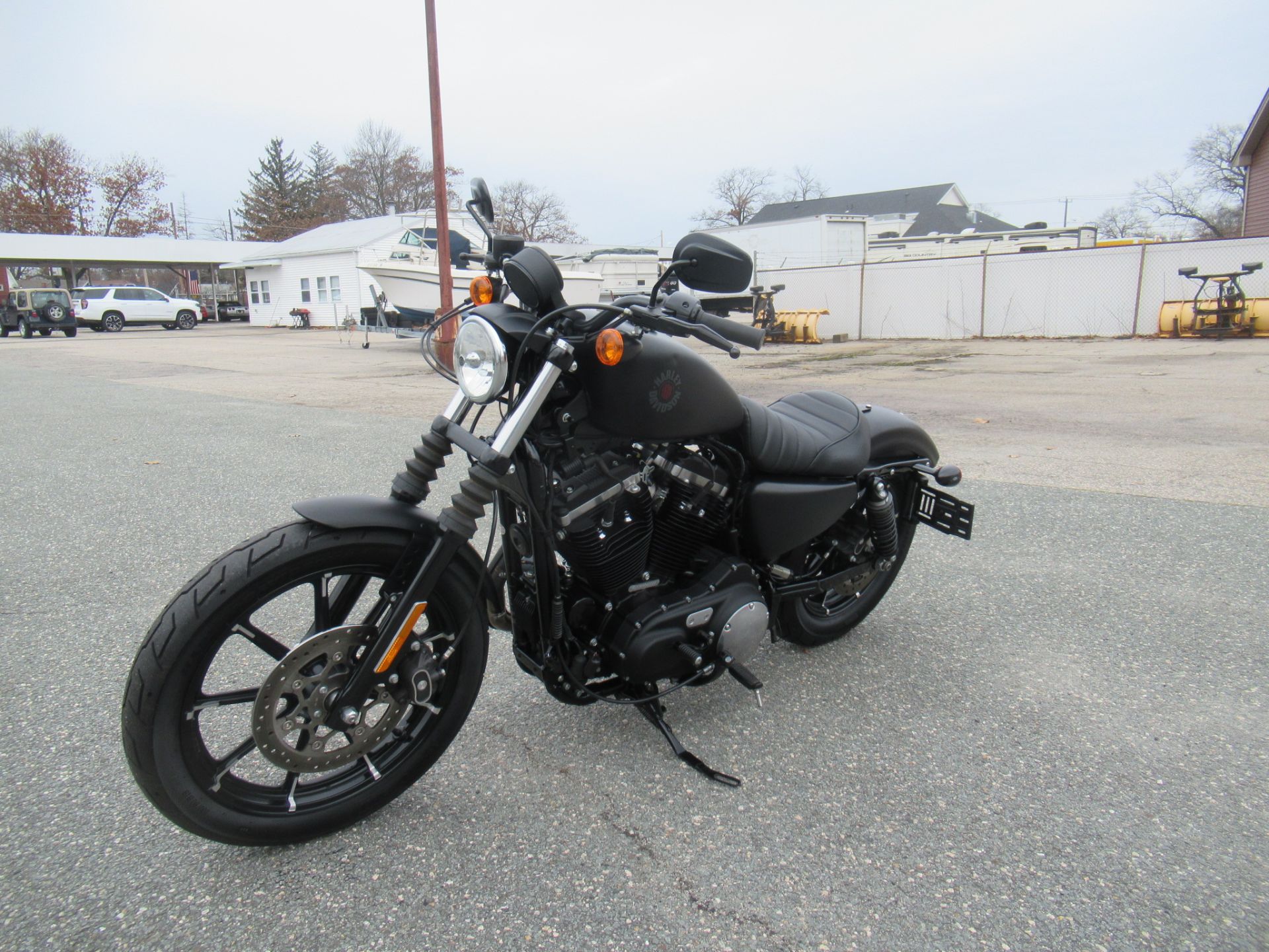2022 Harley-Davidson Iron 883™ in Springfield, Massachusetts - Photo 6