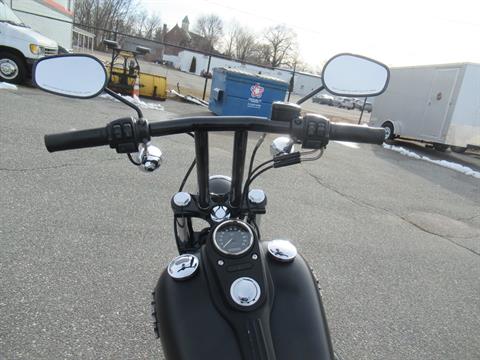 2017 Harley-Davidson Street Bob® in Springfield, Massachusetts - Photo 8