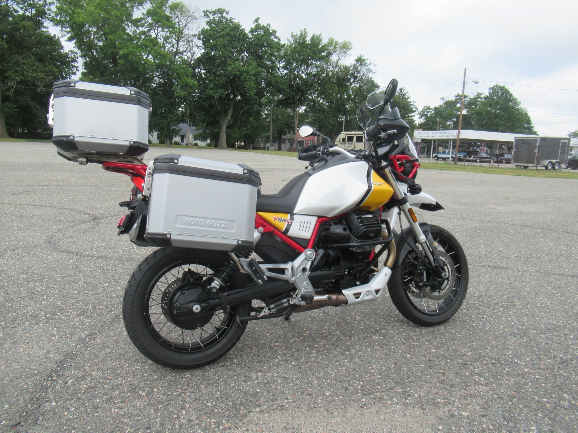 2020 Moto Guzzi V85 TT Adventure in Springfield, Massachusetts - Photo 2