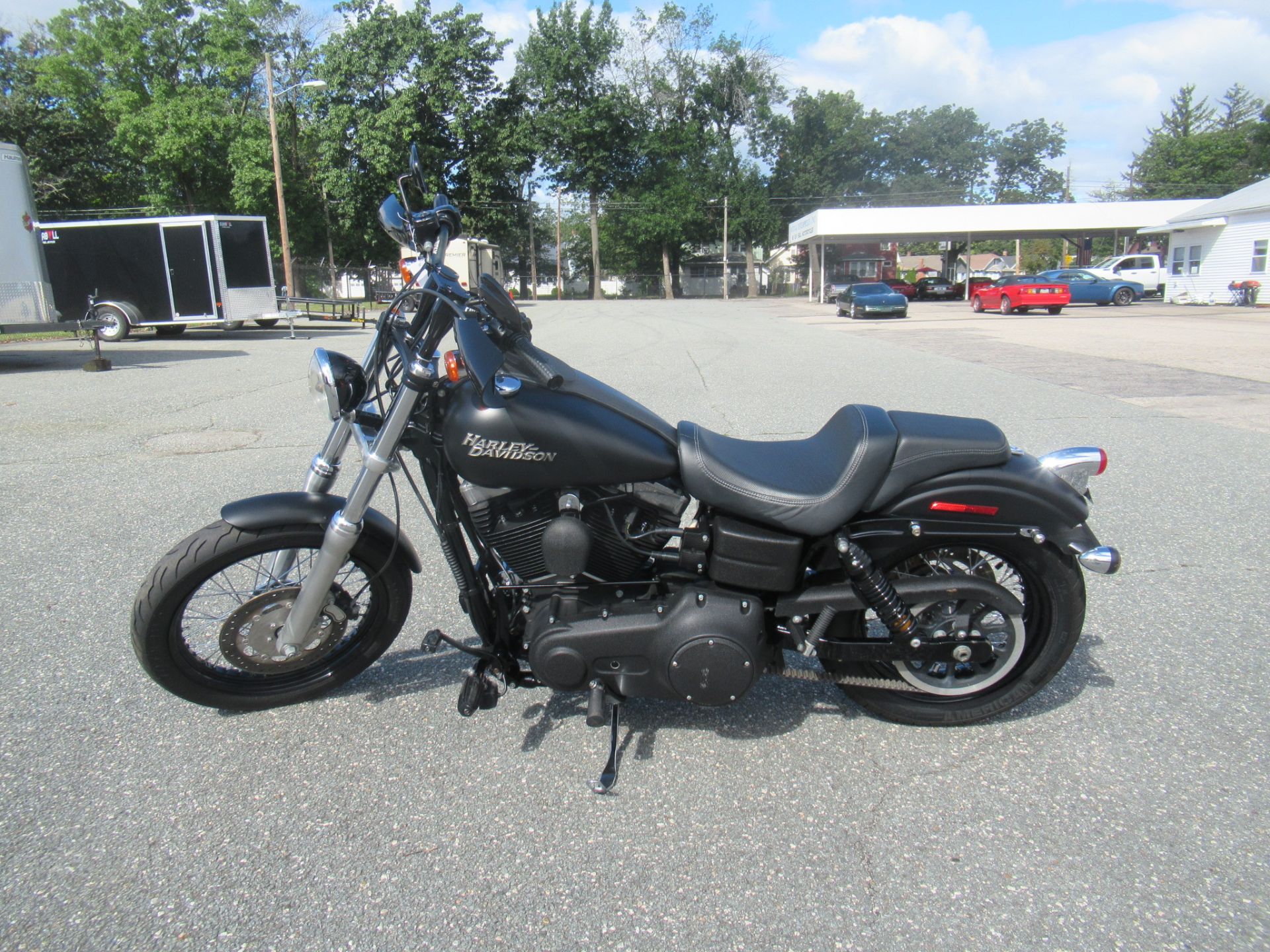 2012 Harley-Davidson Dyna® Street Bob® in Springfield, Massachusetts - Photo 5