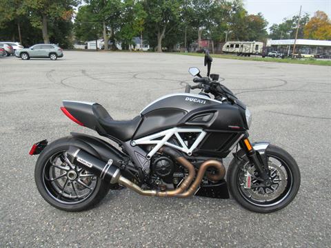 2015 Ducati Diavel Carbon in Springfield, Massachusetts - Photo 1