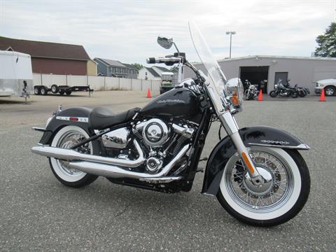 2020 Harley-Davidson Deluxe in Springfield, Massachusetts - Photo 2