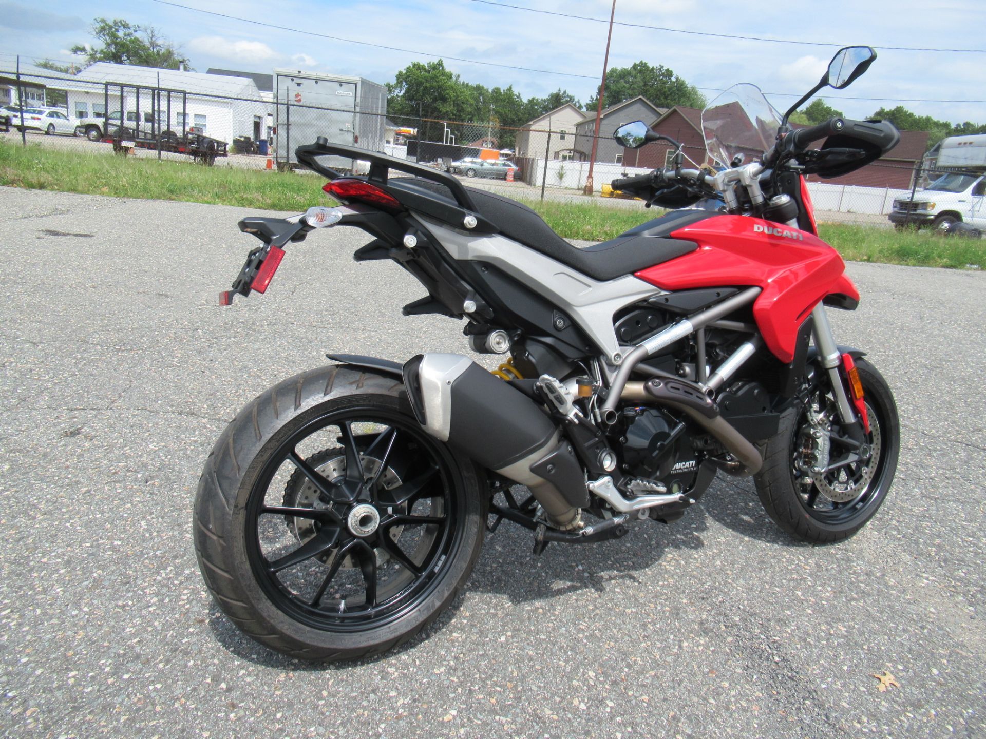 2014 Ducati Hyperstrada in Springfield, Massachusetts - Photo 3