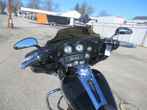 2013 Harley-Davidson Street Glide® in Springfield, Massachusetts - Photo 8