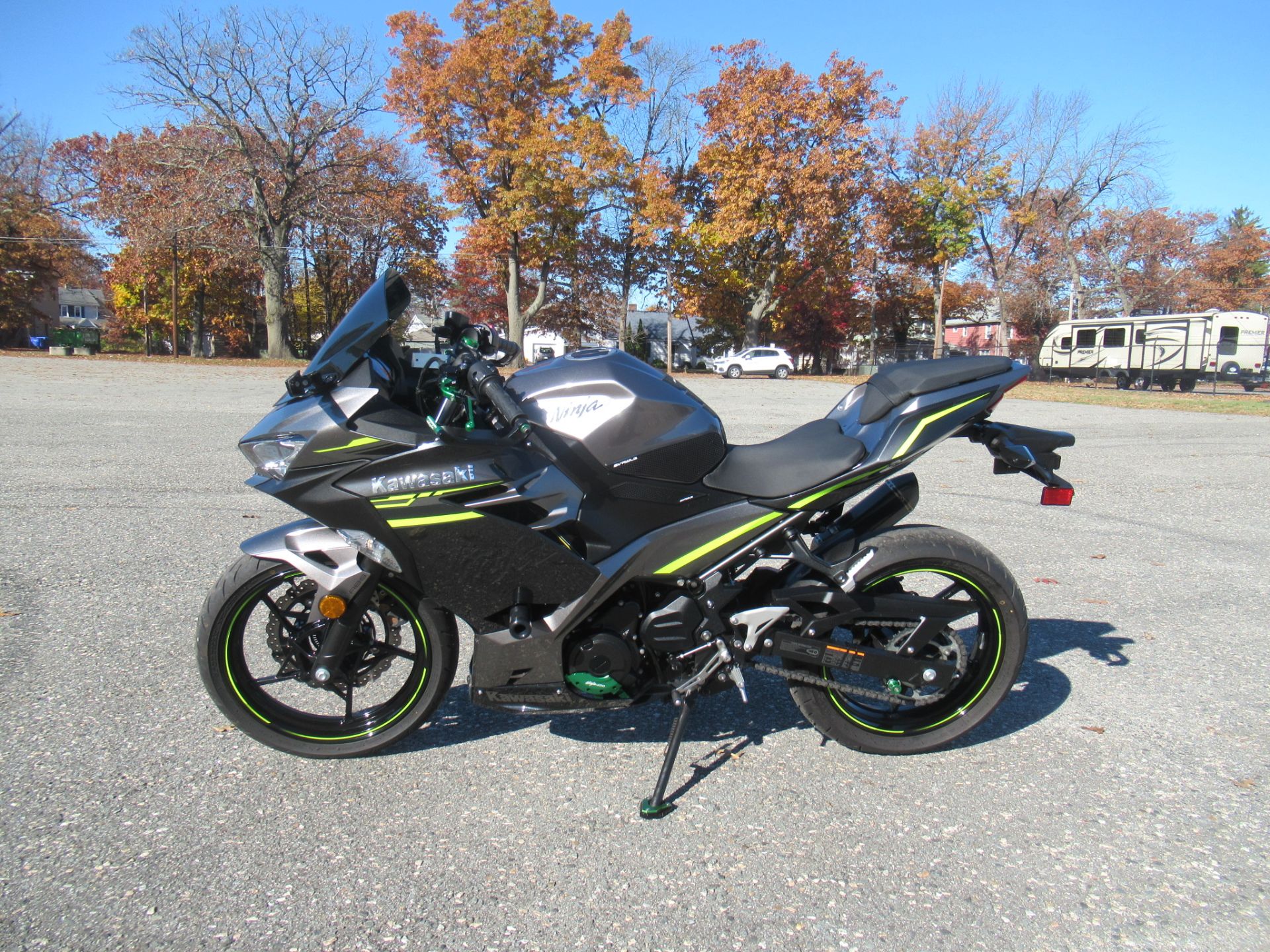 2021 Kawasaki Ninja 400 ABS in Springfield, Massachusetts - Photo 5