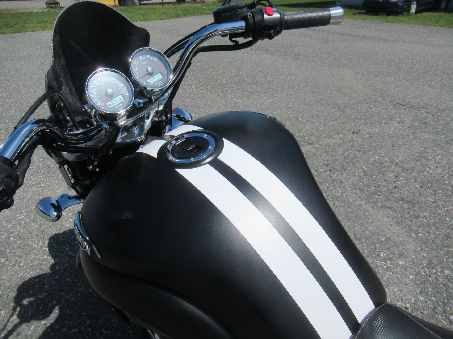 2016 Triumph Rocket III Roadster ABS in Springfield, Massachusetts - Photo 7