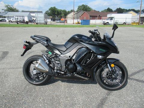 2016 Kawasaki Z1000 ABS in Springfield, Massachusetts - Photo 1