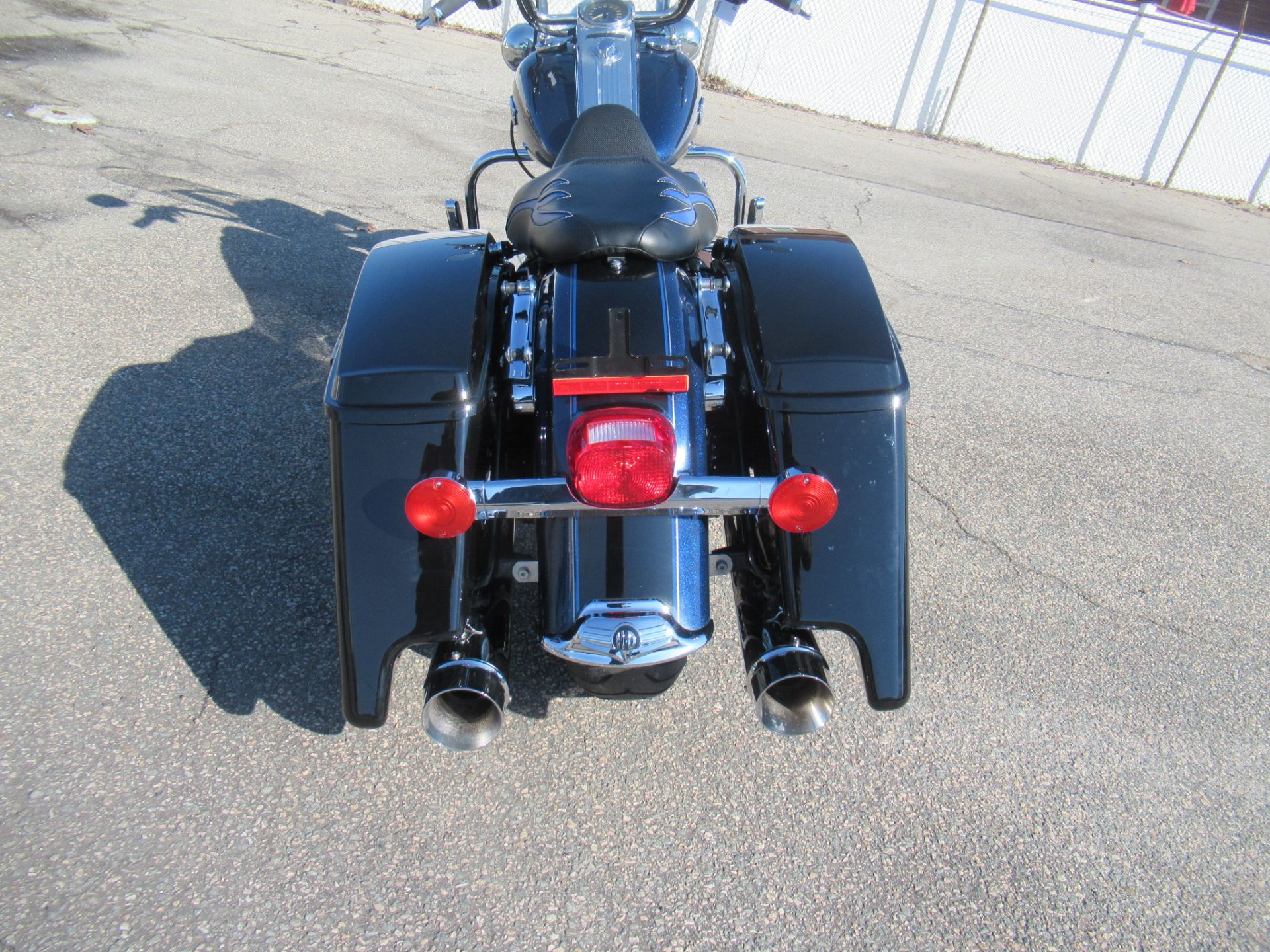 2012 Harley-Davidson Road King® Classic in Springfield, Massachusetts - Photo 4