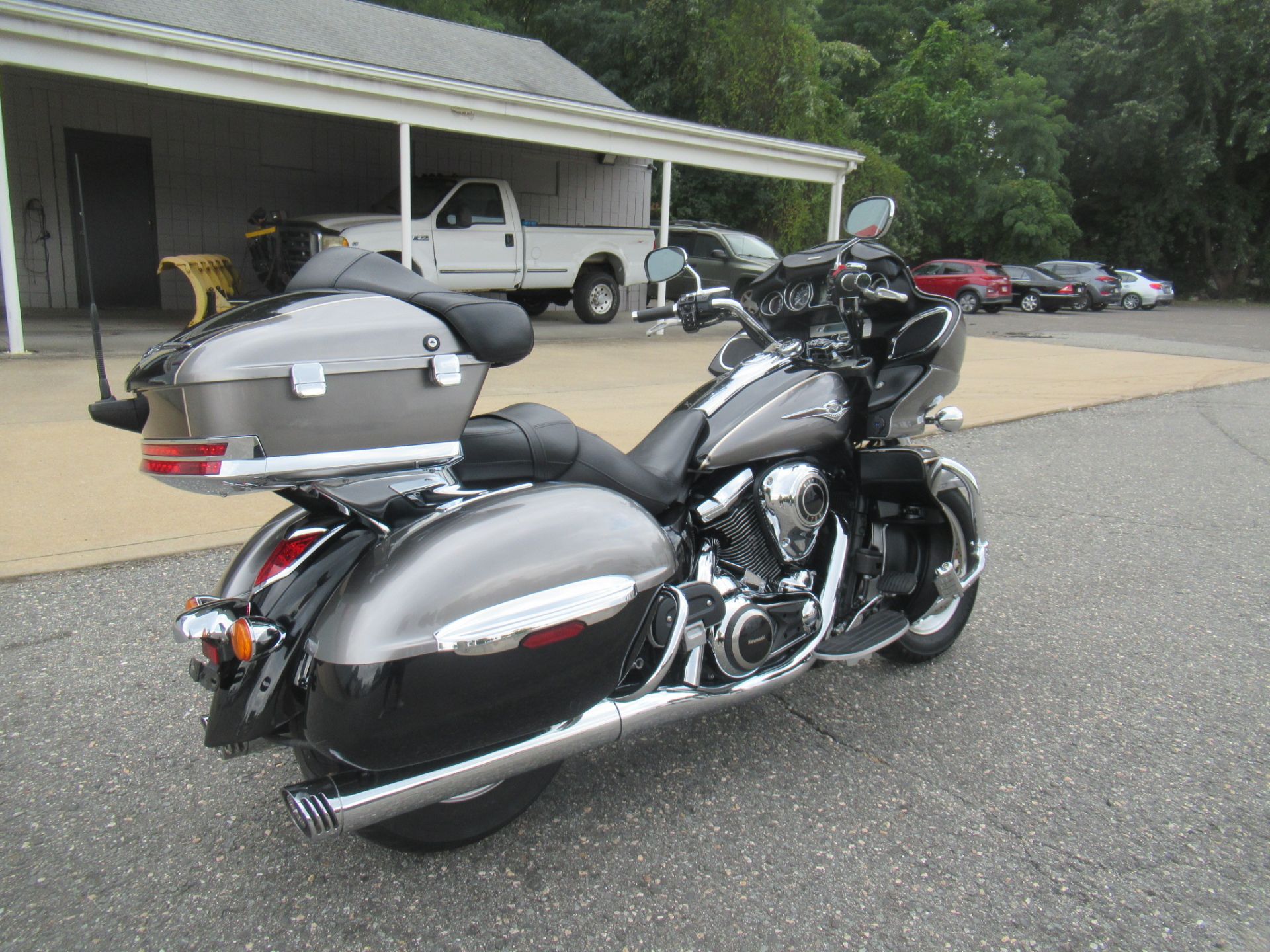 2014 Kawasaki Vulcan® 1700 Voyager® ABS in Springfield, Massachusetts - Photo 3