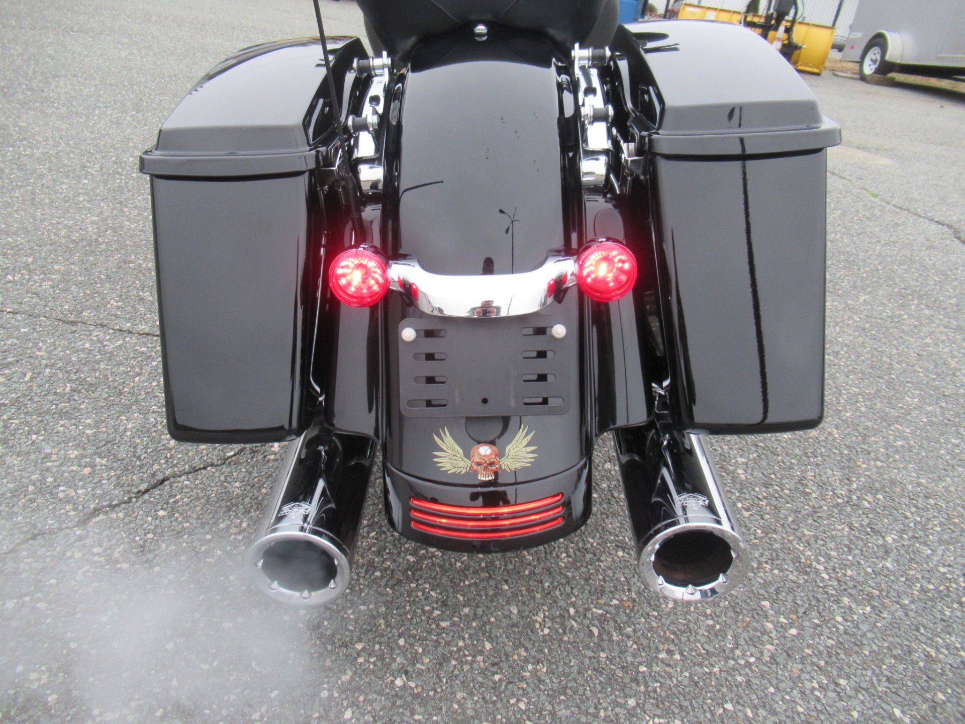 2011 Harley-Davidson Street Glide® in Springfield, Massachusetts - Photo 8