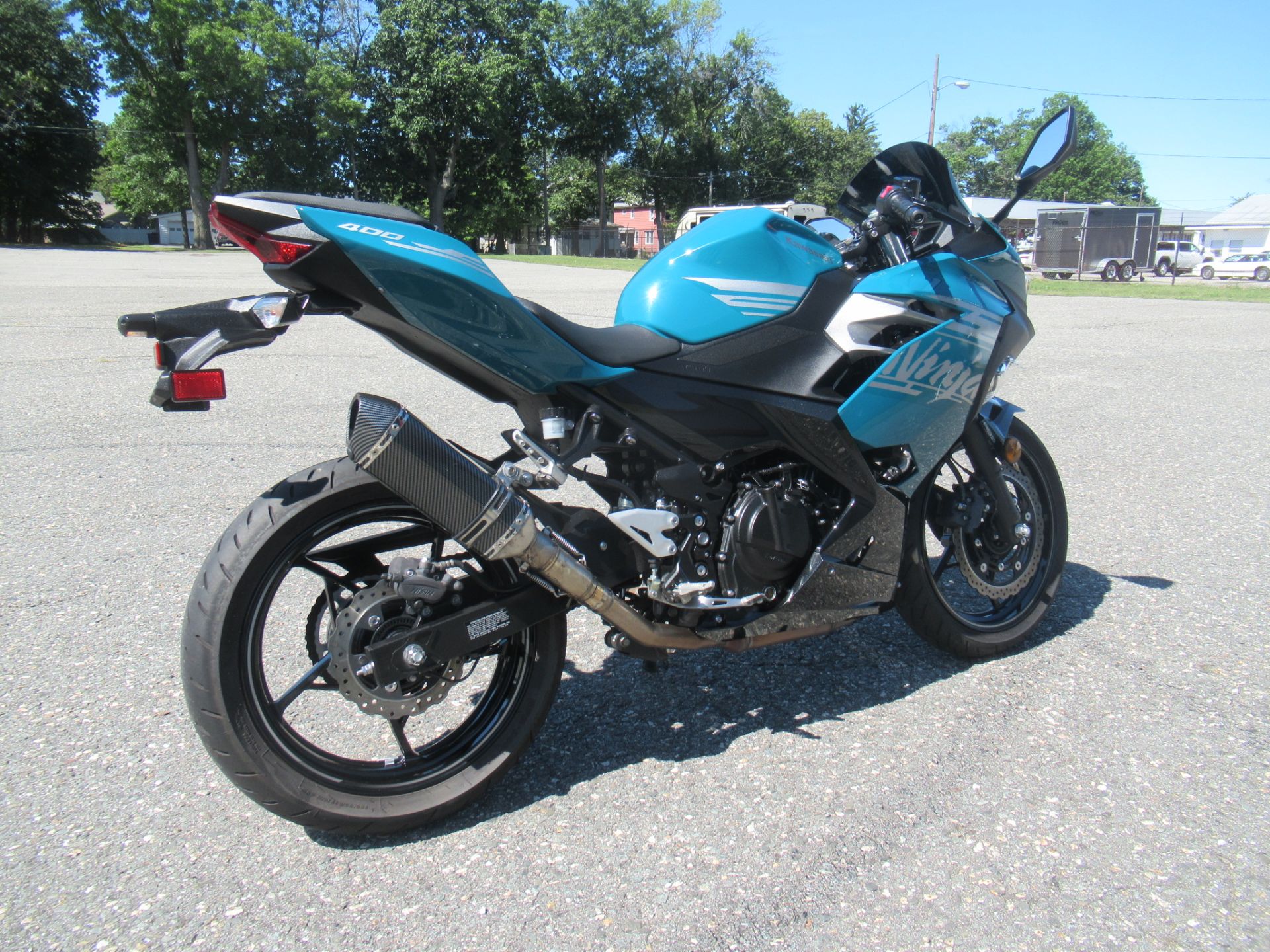 2021 Kawasaki Ninja 400 ABS in Springfield, Massachusetts - Photo 2