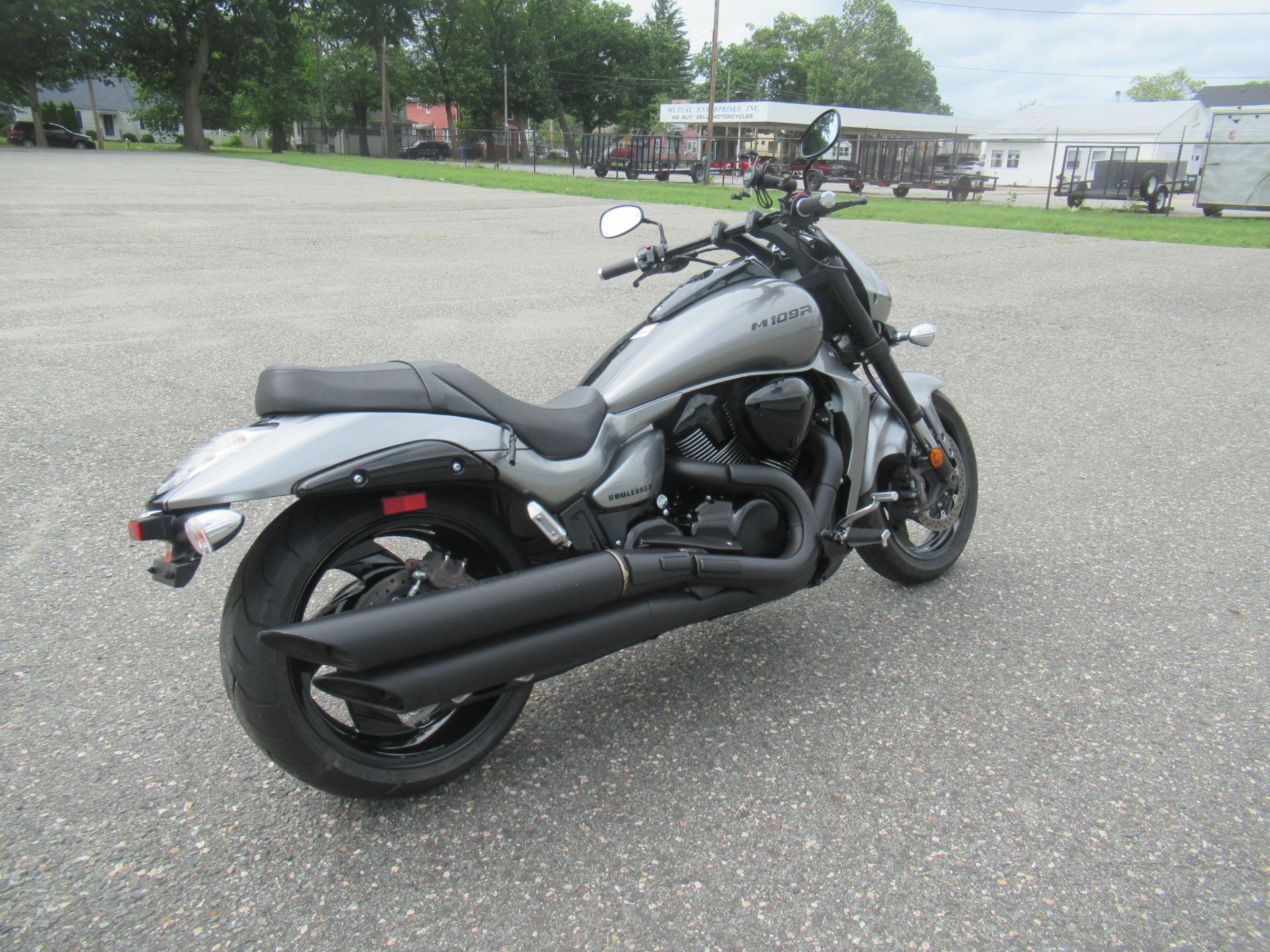 2020 Suzuki Boulevard M109R B.O.S.S. in Springfield, Massachusetts - Photo 2