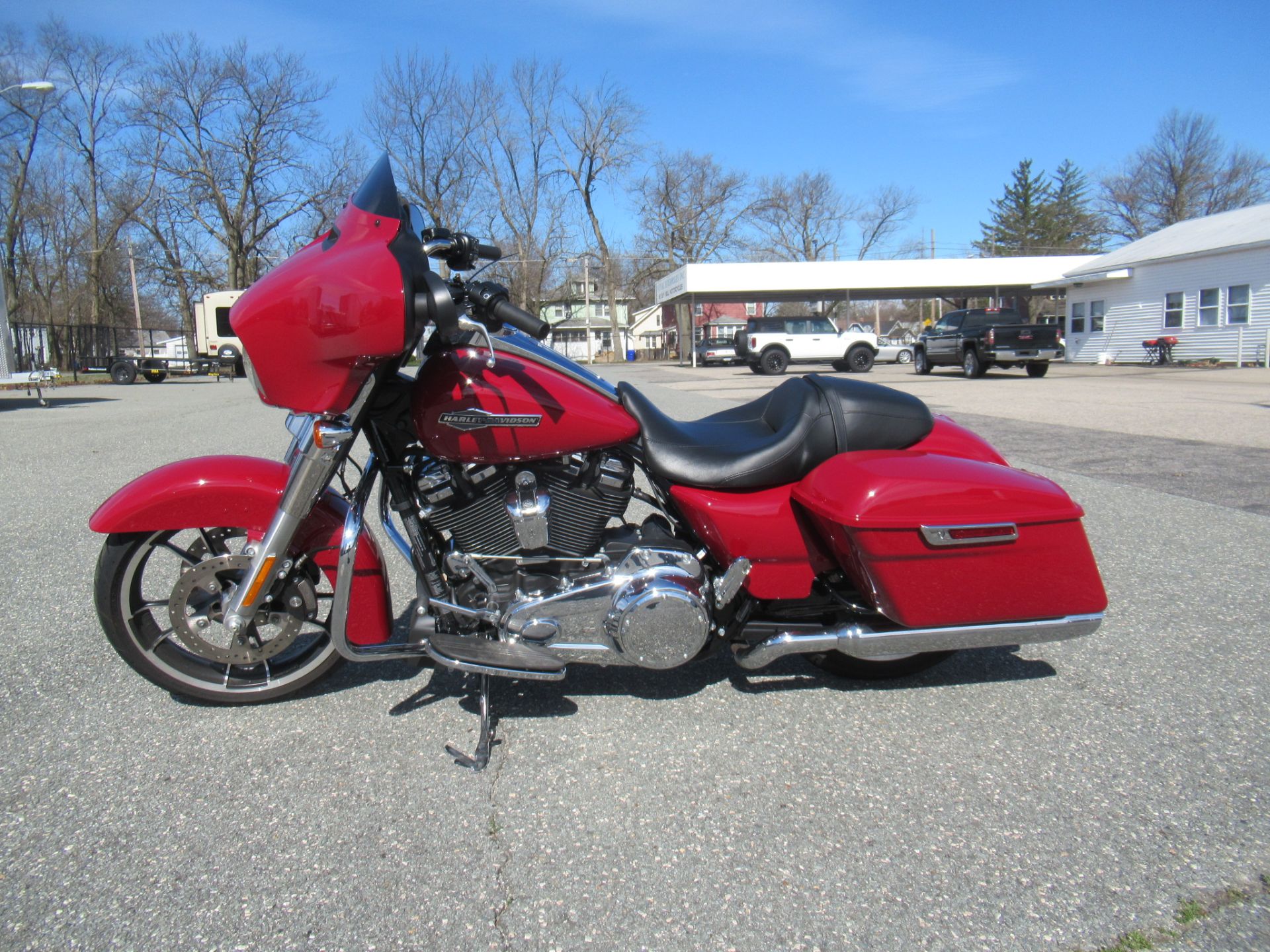 2021 Harley-Davidson Street Glide® in Springfield, Massachusetts - Photo 5
