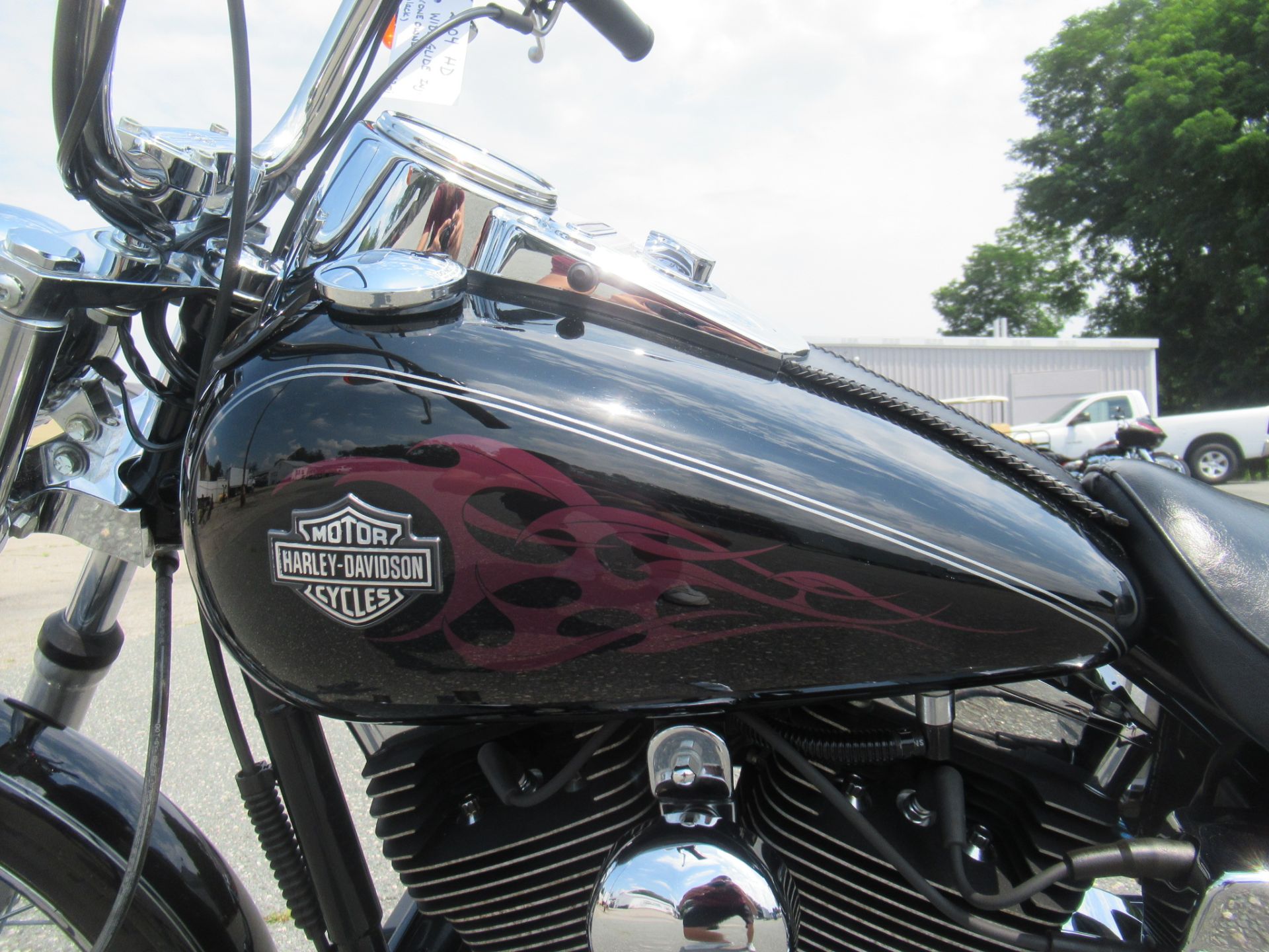 2004 Harley-Davidson FXDWG/FXDWGI Dyna Wide Glide® in Springfield, Massachusetts - Photo 8