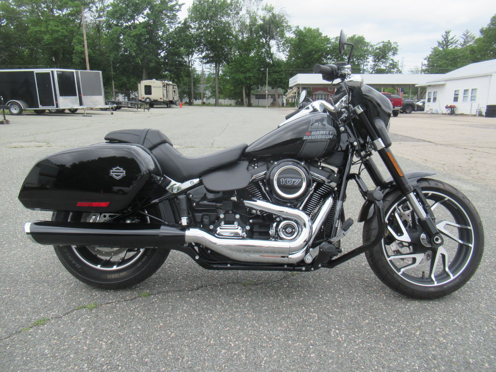 2021 Harley-Davidson Sport Glide® in Springfield, Massachusetts - Photo 1