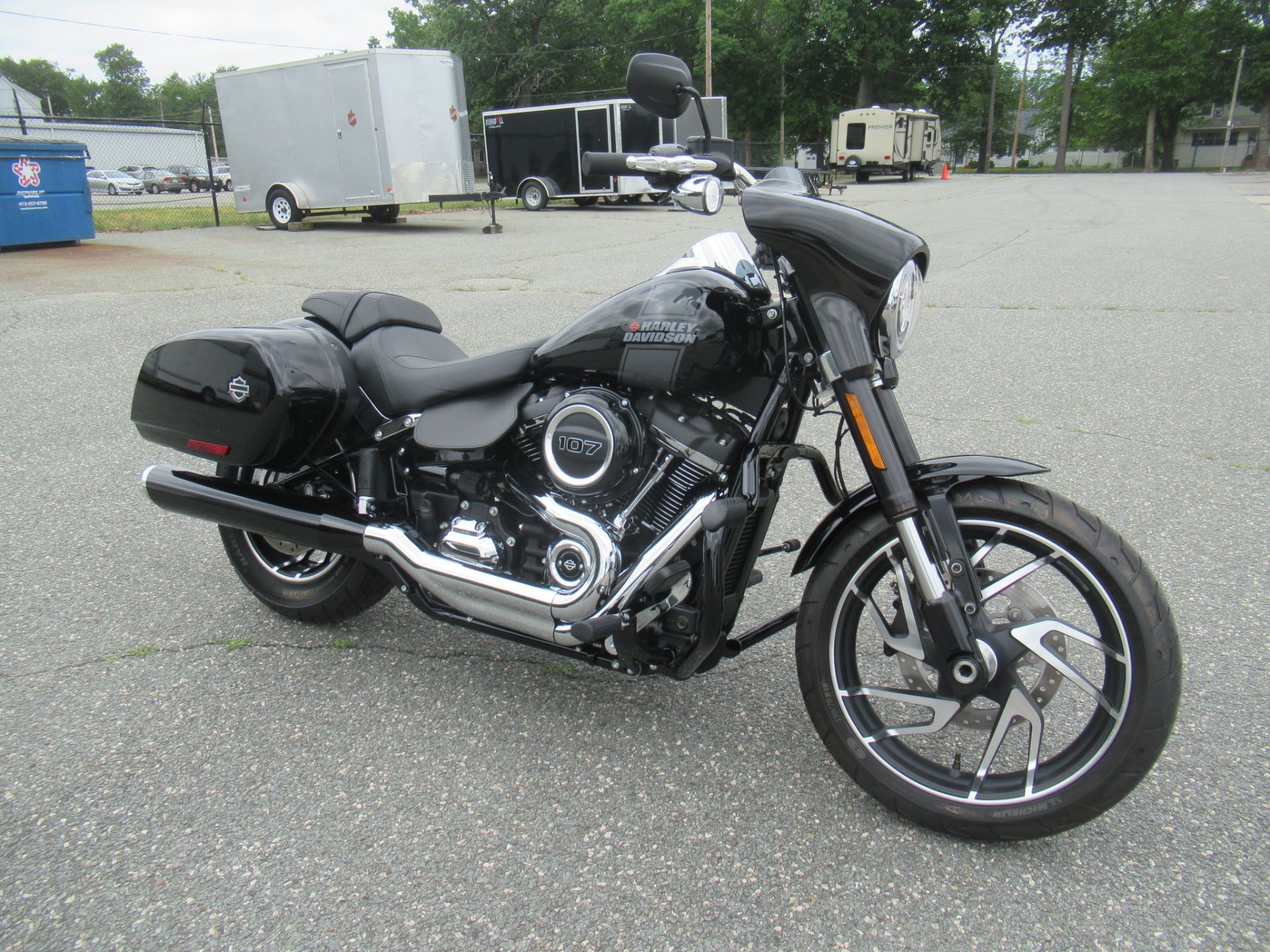 2021 Harley-Davidson Sport Glide® in Springfield, Massachusetts - Photo 3