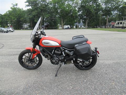 2020 Ducati Scrambler Icon in Springfield, Massachusetts - Photo 5