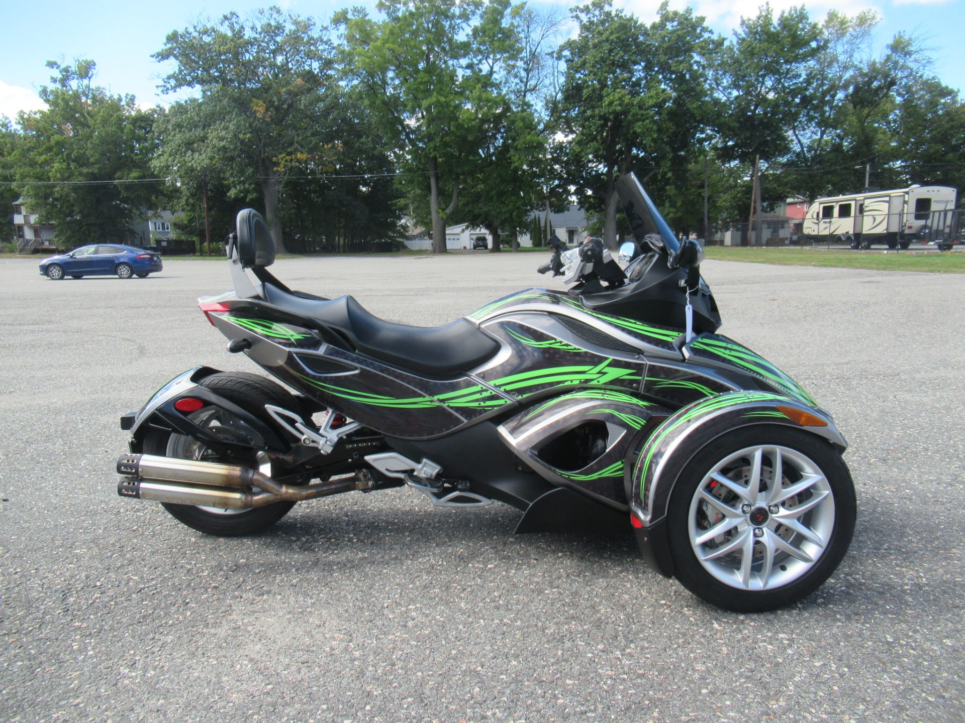 2013 Can-Am Spyder® RS SE5 in Springfield, Massachusetts - Photo 1