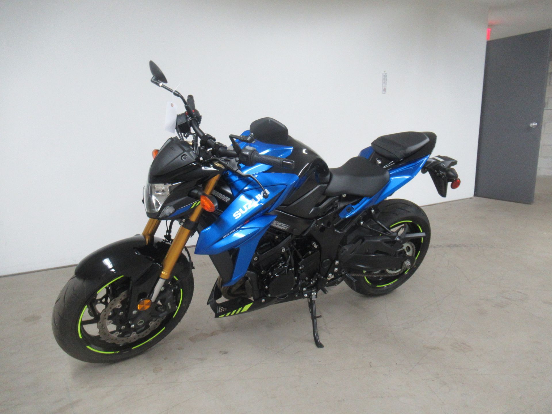 2022 Suzuki GSX-S750Z ABS in Springfield, Massachusetts - Photo 6