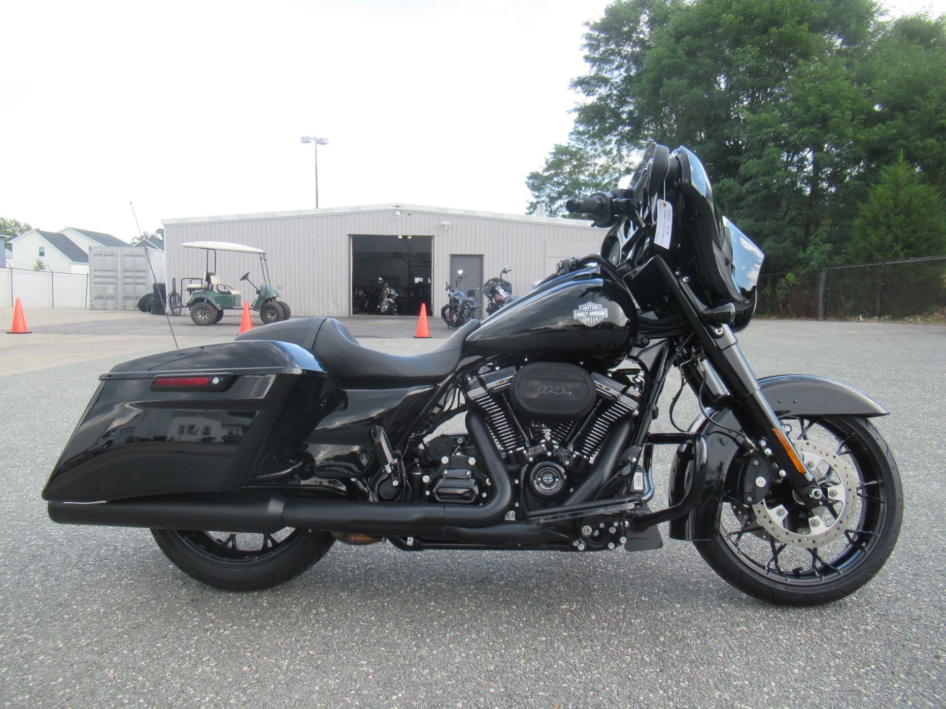 2022 Harley-Davidson Street Glide® Special in Springfield, Massachusetts - Photo 1