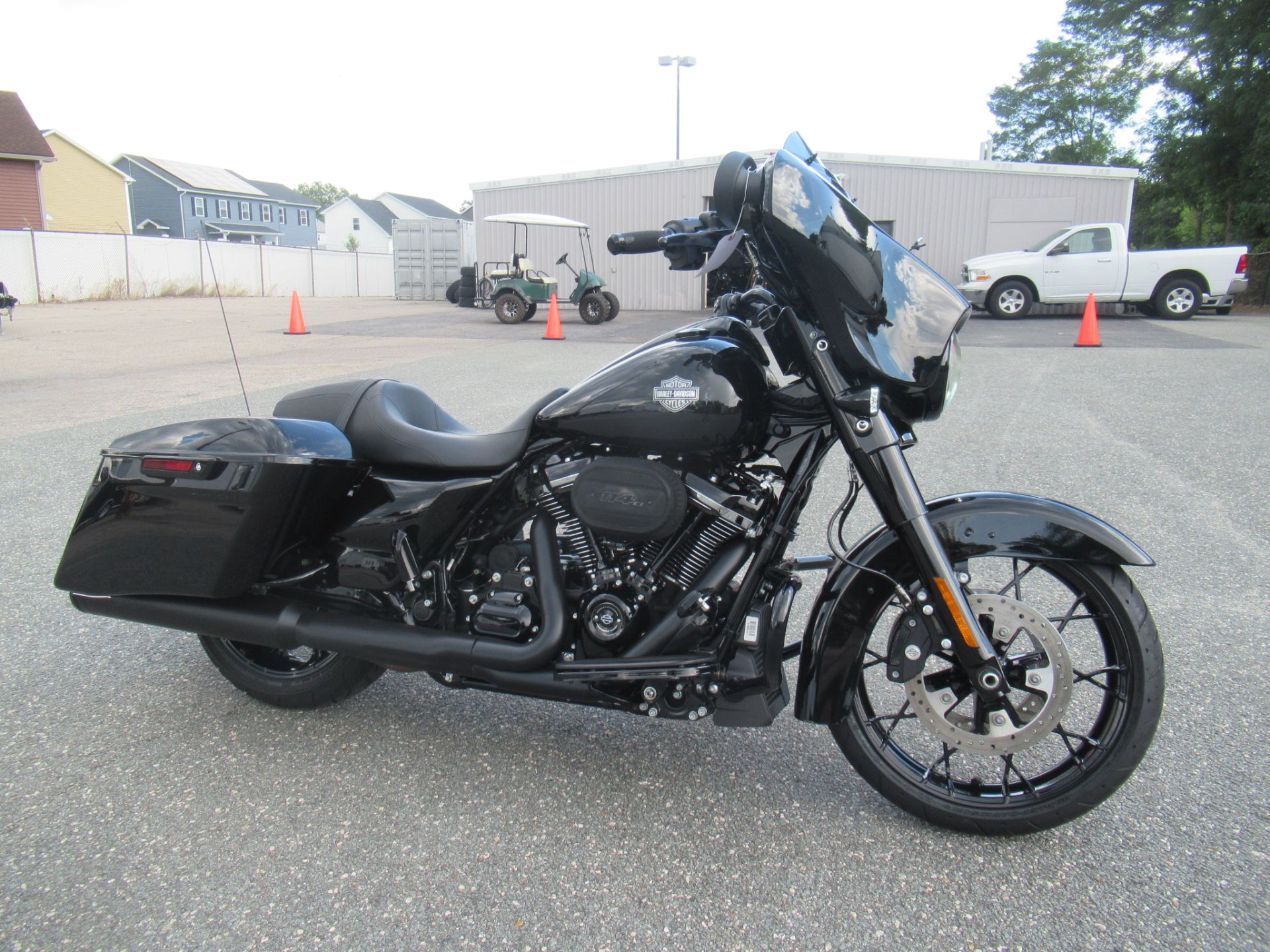 2022 Harley-Davidson Street Glide® Special in Springfield, Massachusetts - Photo 3