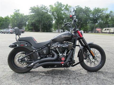 2018 Harley-Davidson Street Bob® 107 in Springfield, Massachusetts - Photo 1