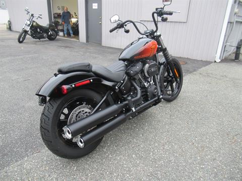 2022 Harley-Davidson Street Bob® 114 in Springfield, Massachusetts - Photo 3