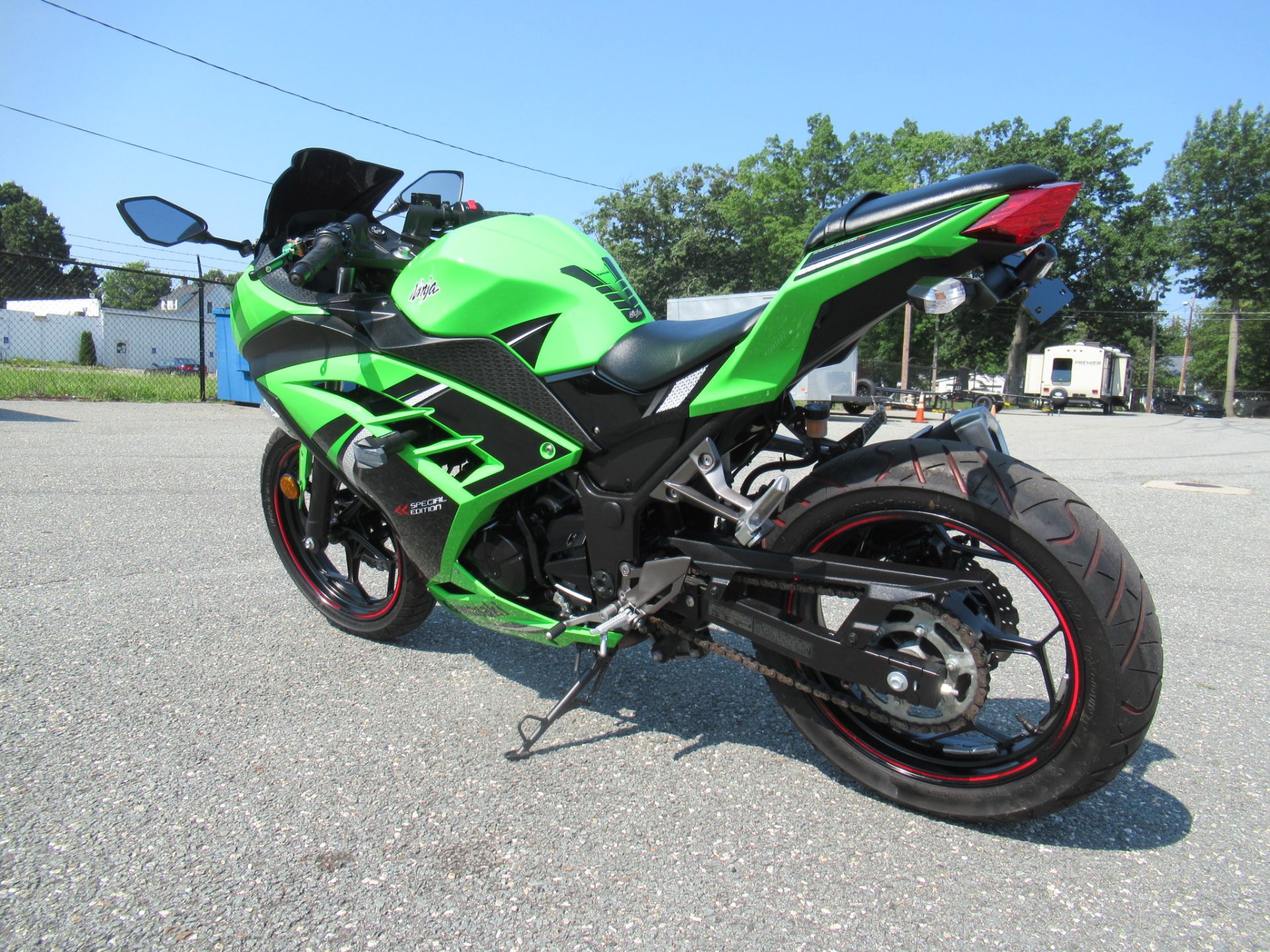 2014 Kawasaki Ninja® 300 ABS SE in Springfield, Massachusetts - Photo 6