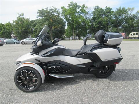 2022 Can-Am Spyder RT Limited in Springfield, Massachusetts - Photo 4