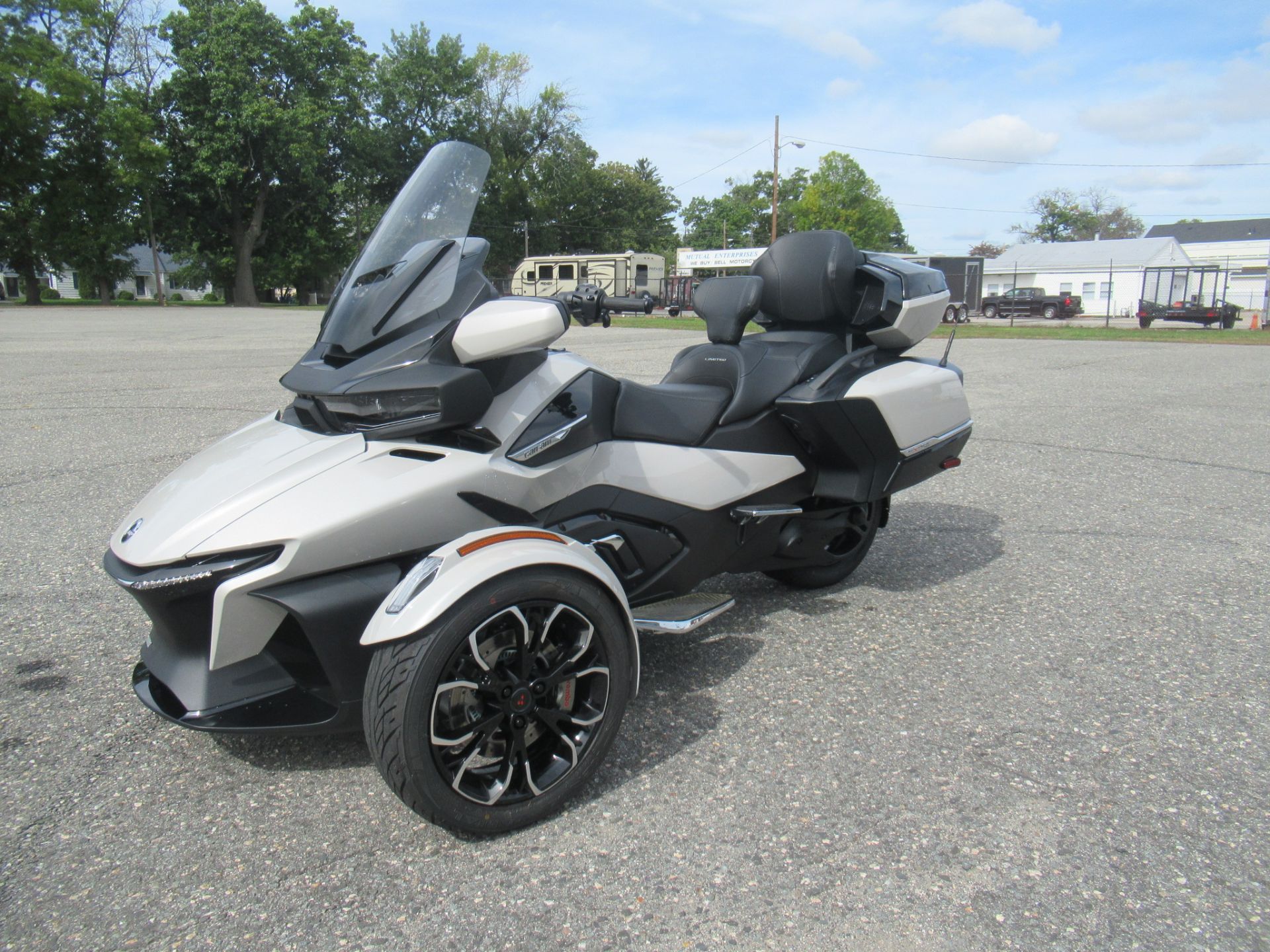 2021 Can-Am Spyder RT Limited in Springfield, Massachusetts - Photo 5