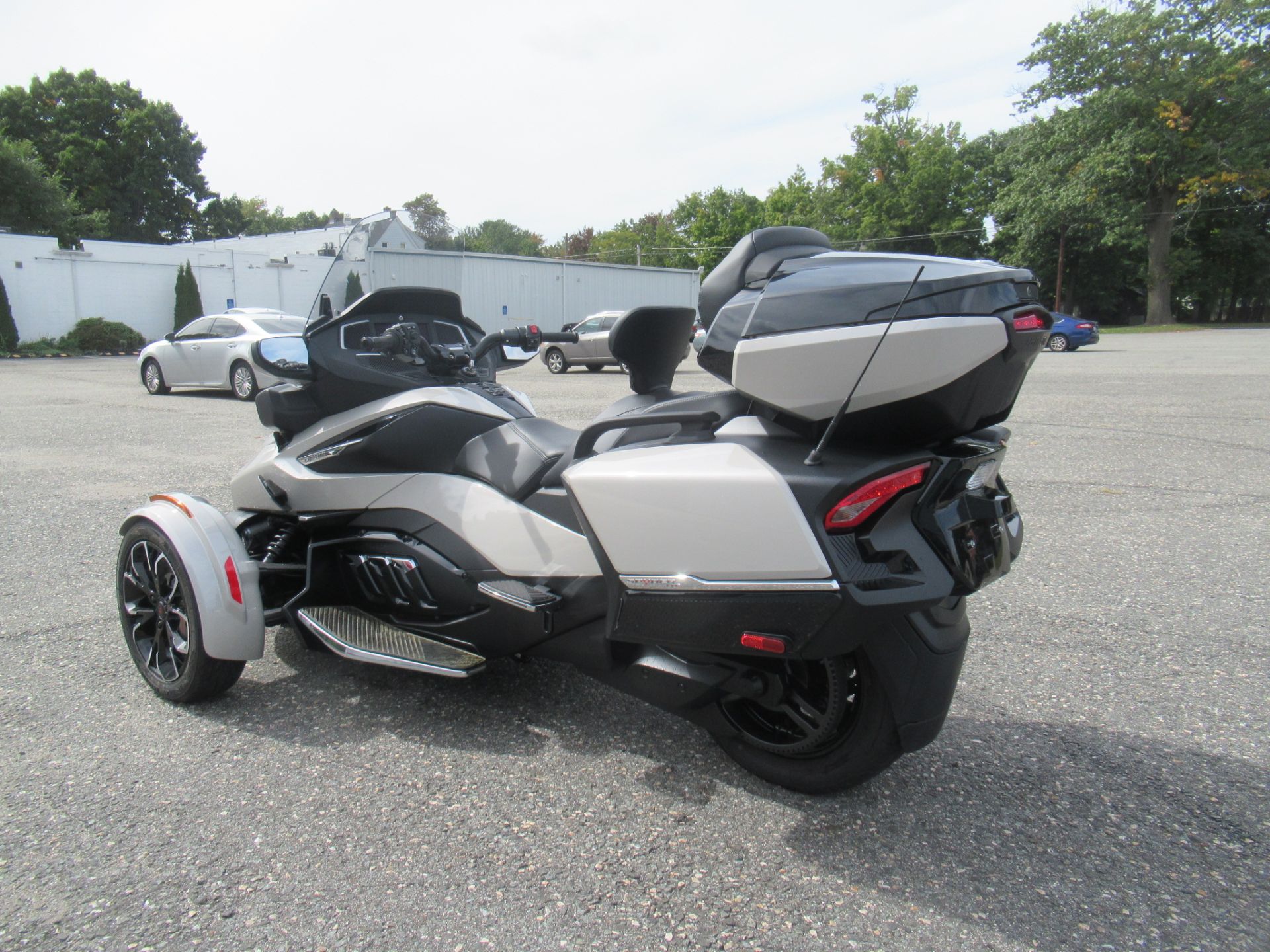 2022 Can-Am Spyder RT Limited in Springfield, Massachusetts - Photo 7