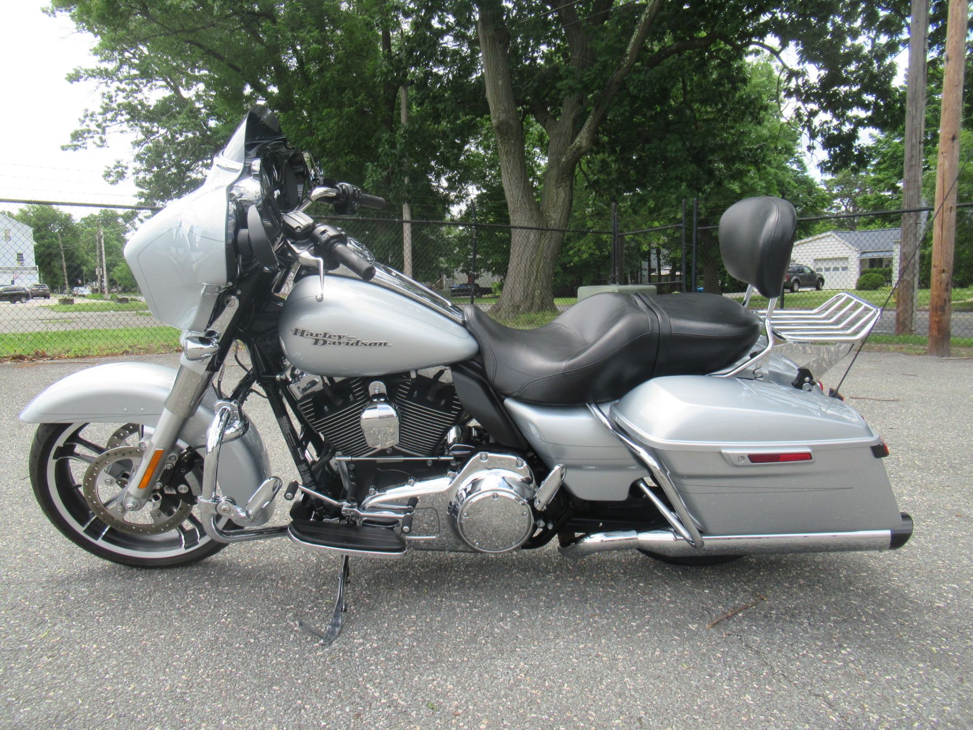 2015 Harley-Davidson Street Glide® Special in Springfield, Massachusetts - Photo 5