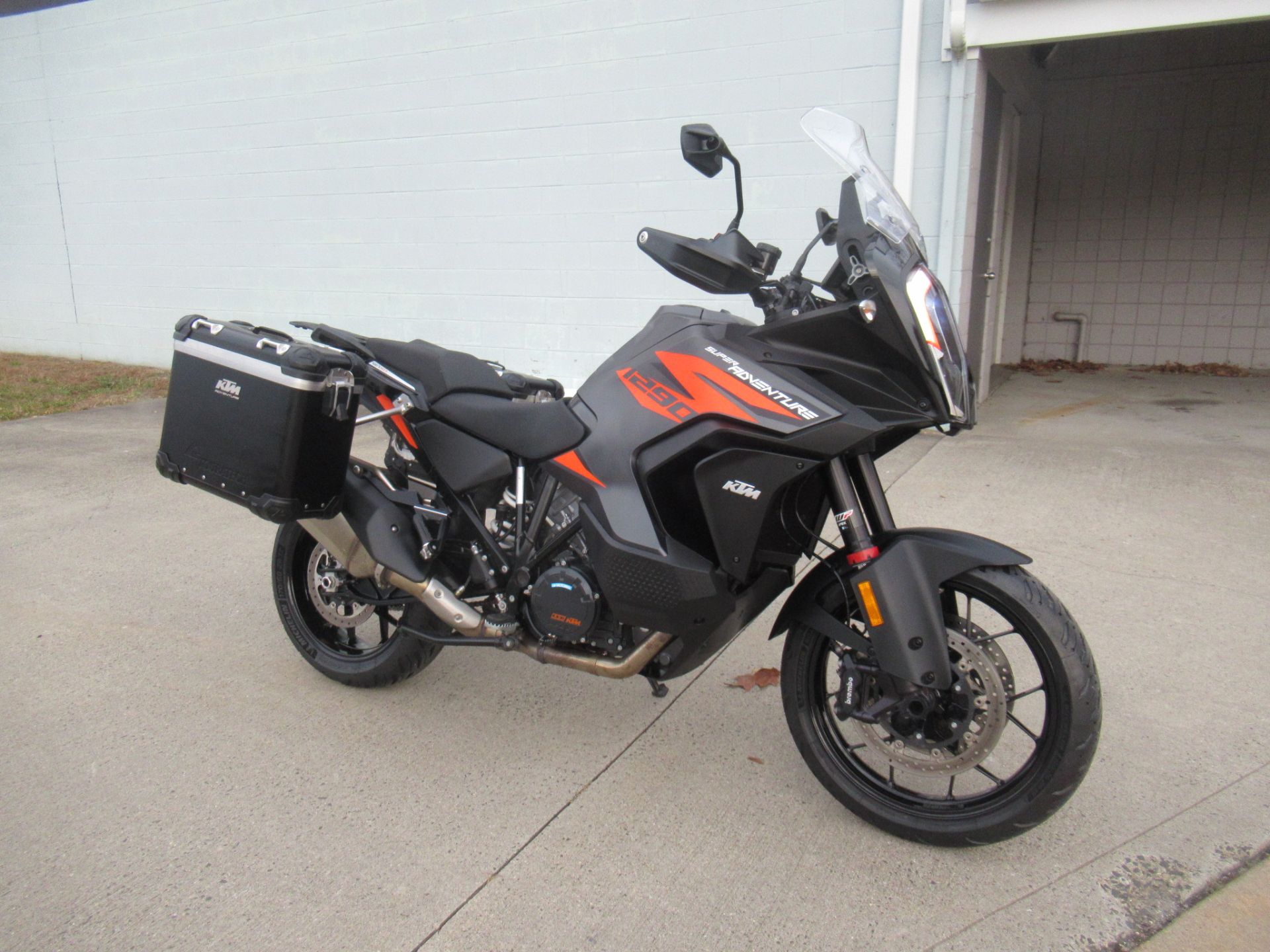 2022 KTM 1290 Super Adventure S in Springfield, Massachusetts - Photo 3