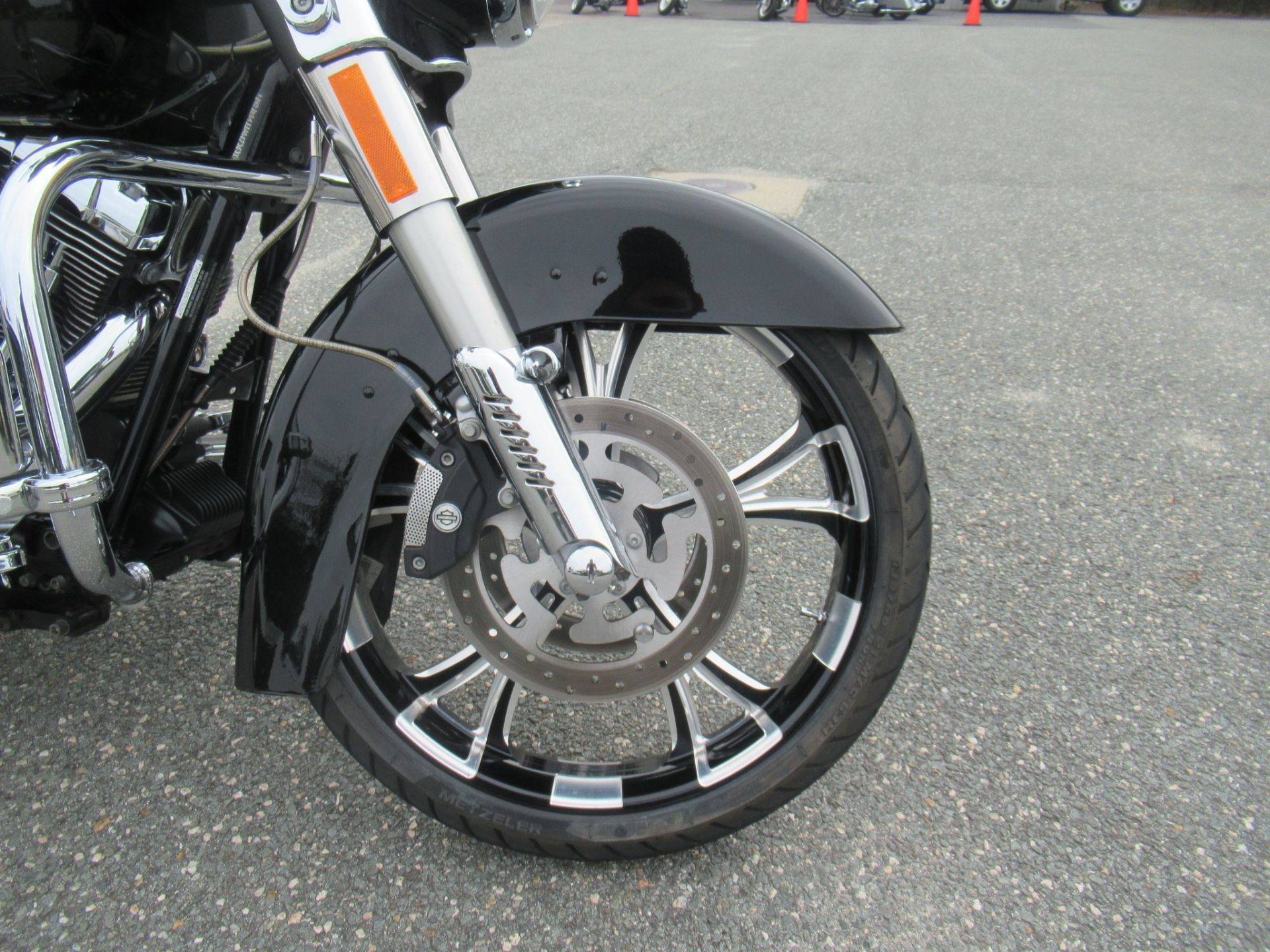 2010 Harley-Davidson Street Glide® in Springfield, Massachusetts - Photo 8