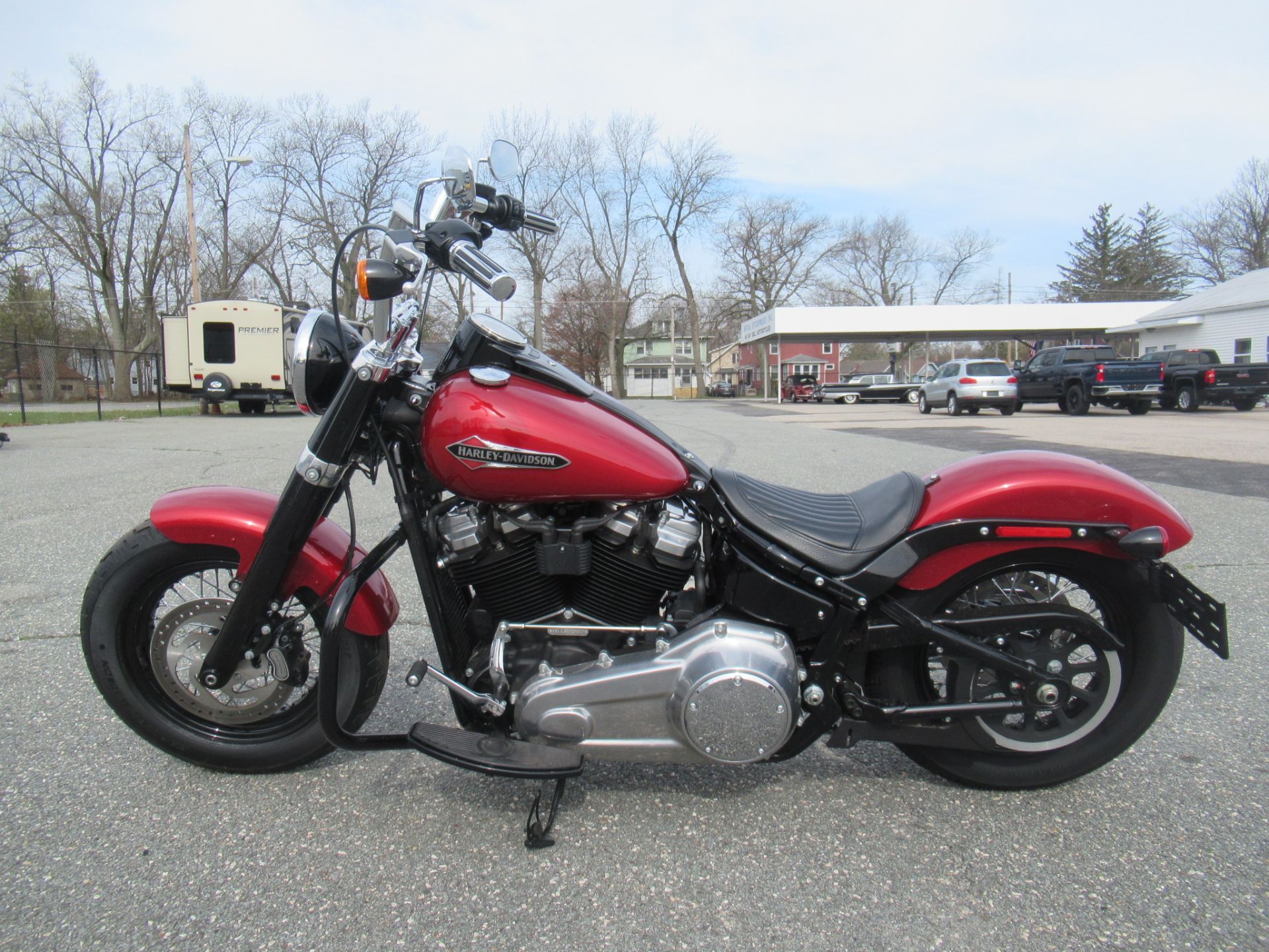 2018 Harley-Davidson Softail Slim® 107 in Springfield, Massachusetts - Photo 4