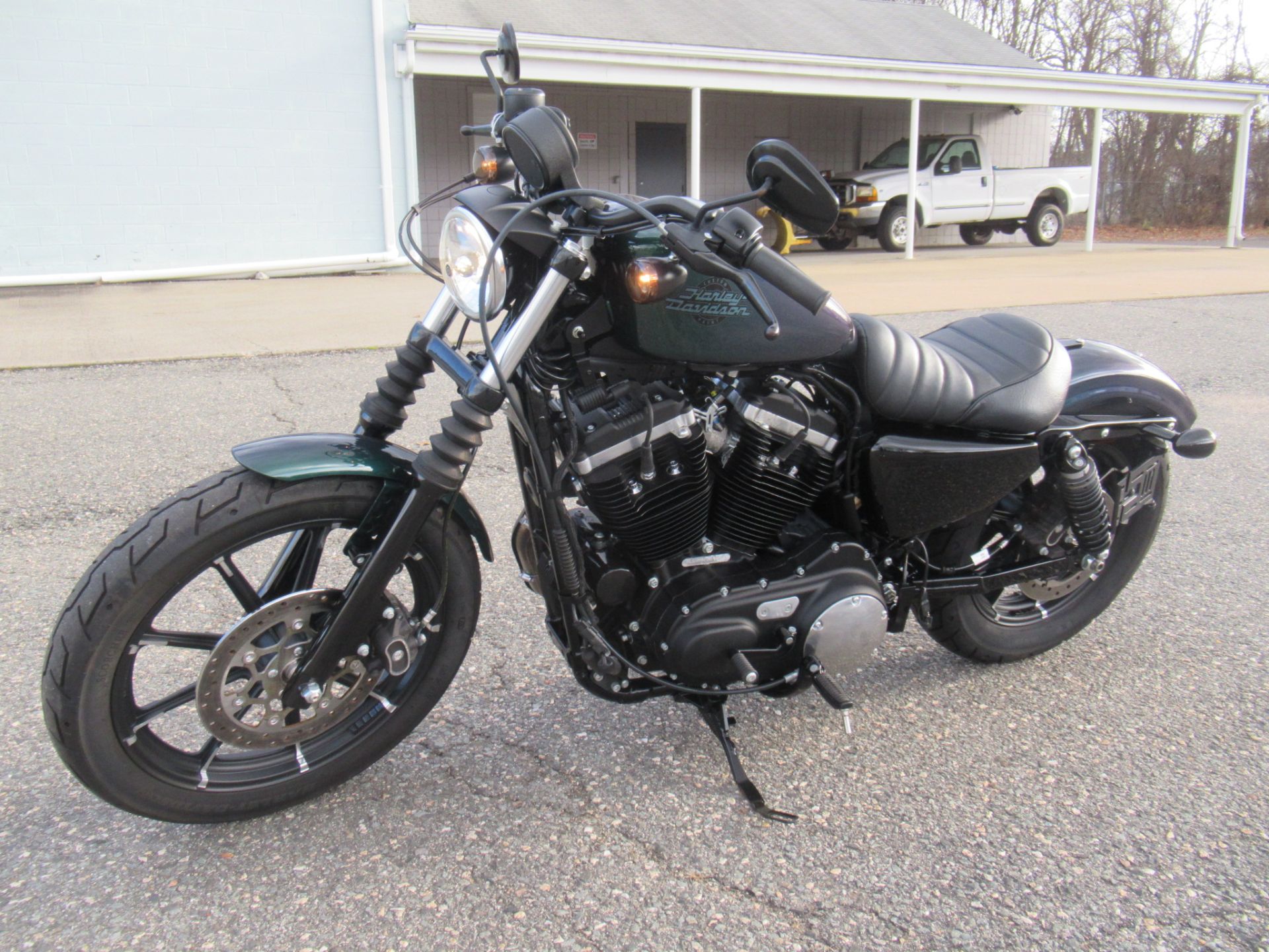 2021 Harley-Davidson Iron 883™ in Springfield, Massachusetts - Photo 8