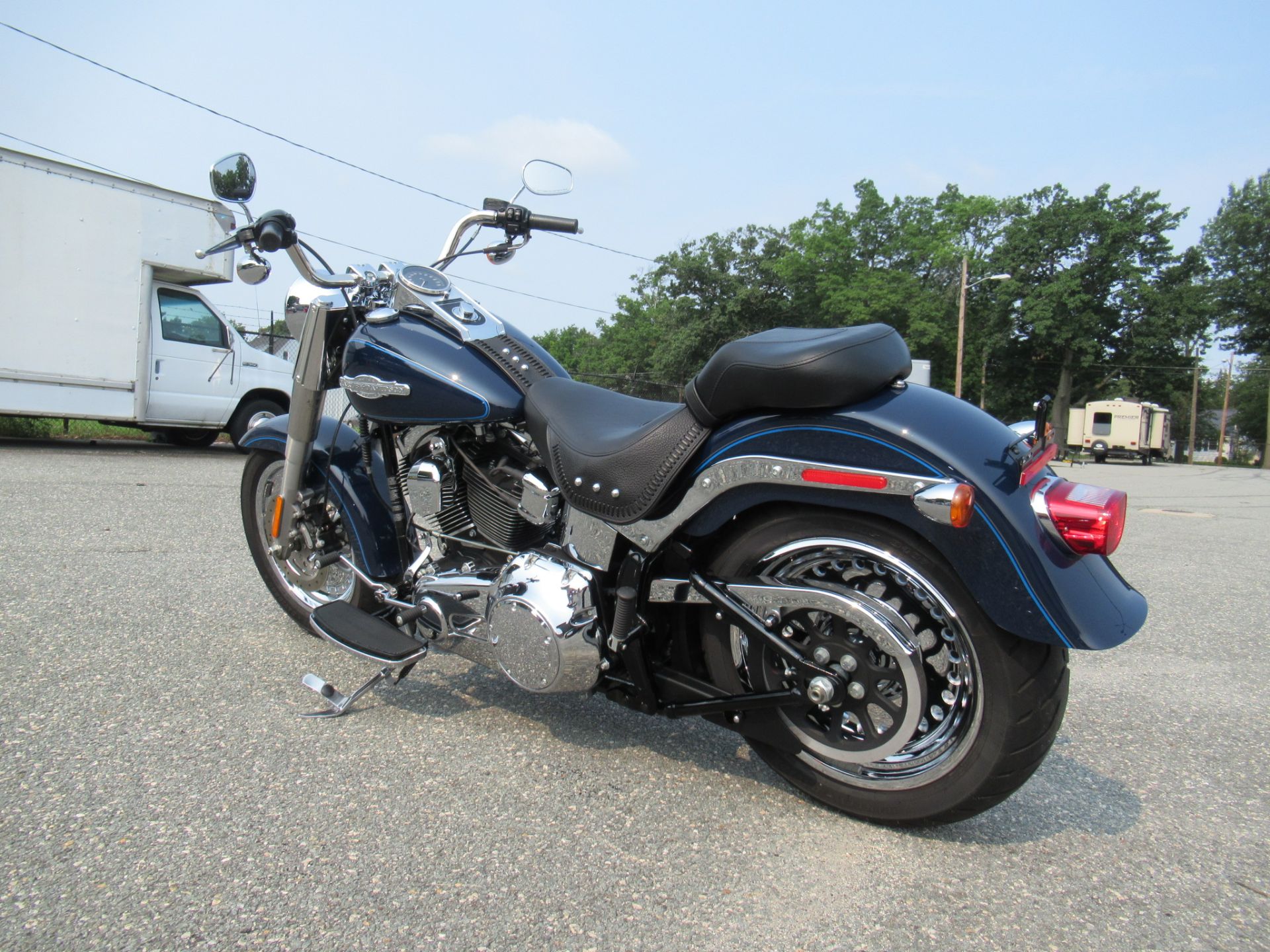 2011 Harley-Davidson Softail® Fat Boy® Peace Officer in Springfield, Massachusetts - Photo 7
