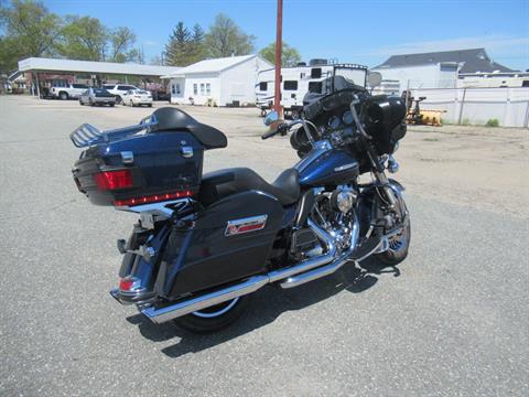 2012 Harley-Davidson Electra Glide® Ultra Limited in Springfield, Massachusetts - Photo 2