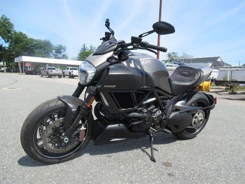 2015 Ducati Diavel Titanium in Springfield, Massachusetts - Photo 5