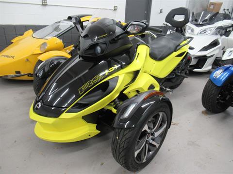 2014 Can-Am Spyder® RS SM5 in Springfield, Massachusetts - Photo 3