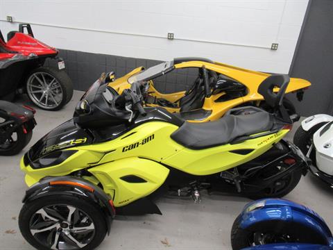 2014 Can-Am Spyder® RS SM5 in Springfield, Massachusetts - Photo 4
