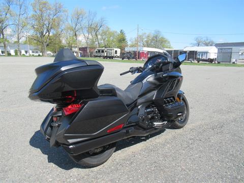 2021 Honda Gold Wing Tour Automatic DCT in Springfield, Massachusetts - Photo 2