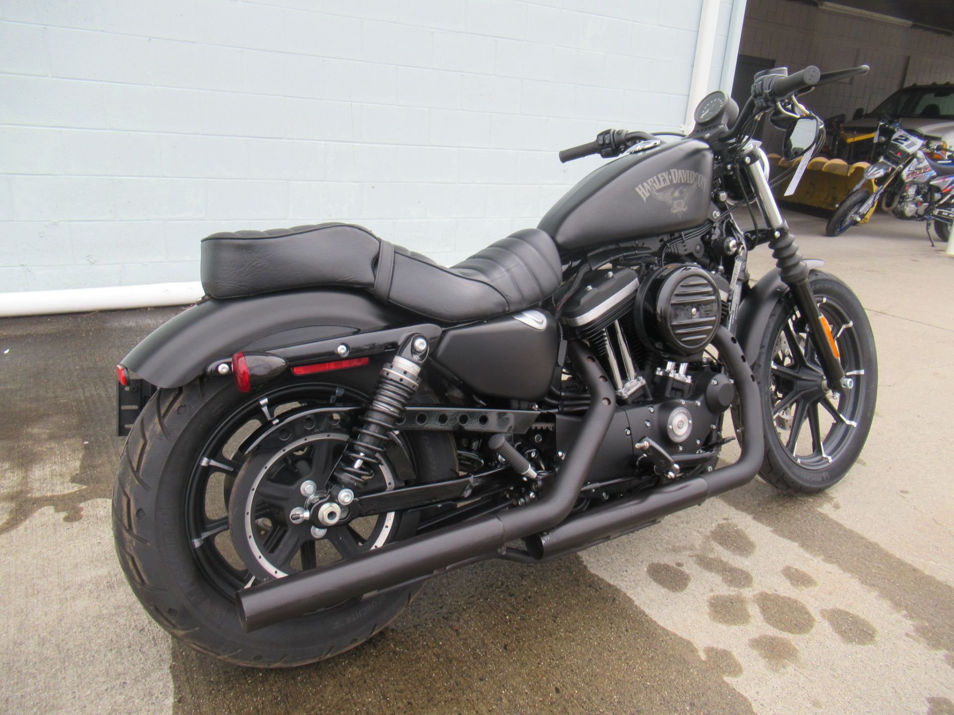 2018 Harley-Davidson Iron 883™ in Springfield, Massachusetts - Photo 3